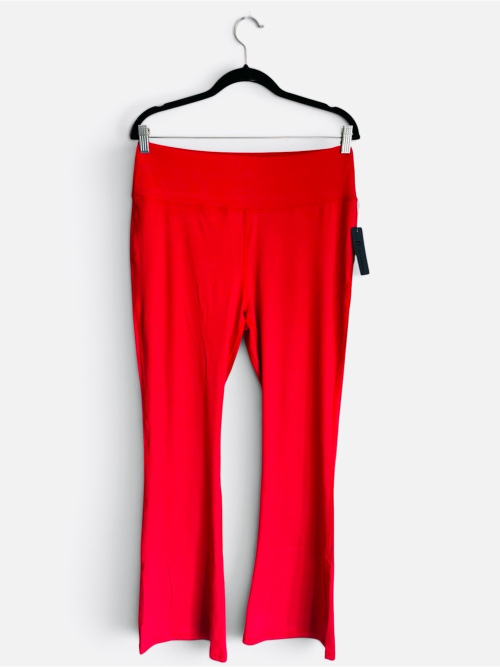 Lily & Lottie Flare Leggings Size XL Cherry Red High Rise NWT - Picture 3 of 8